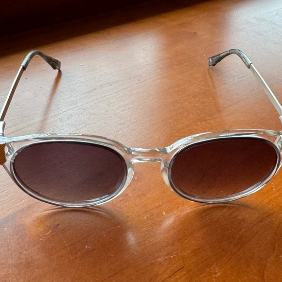COCO AND BREEZY SUNGLASSES INSPIRE CLEAR GREY - Picture 7 of 8